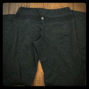 Lululemon yoga pants
